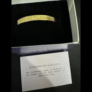 Coordinates Collection Legend Customized New York City Gold Bracelet New In Box
